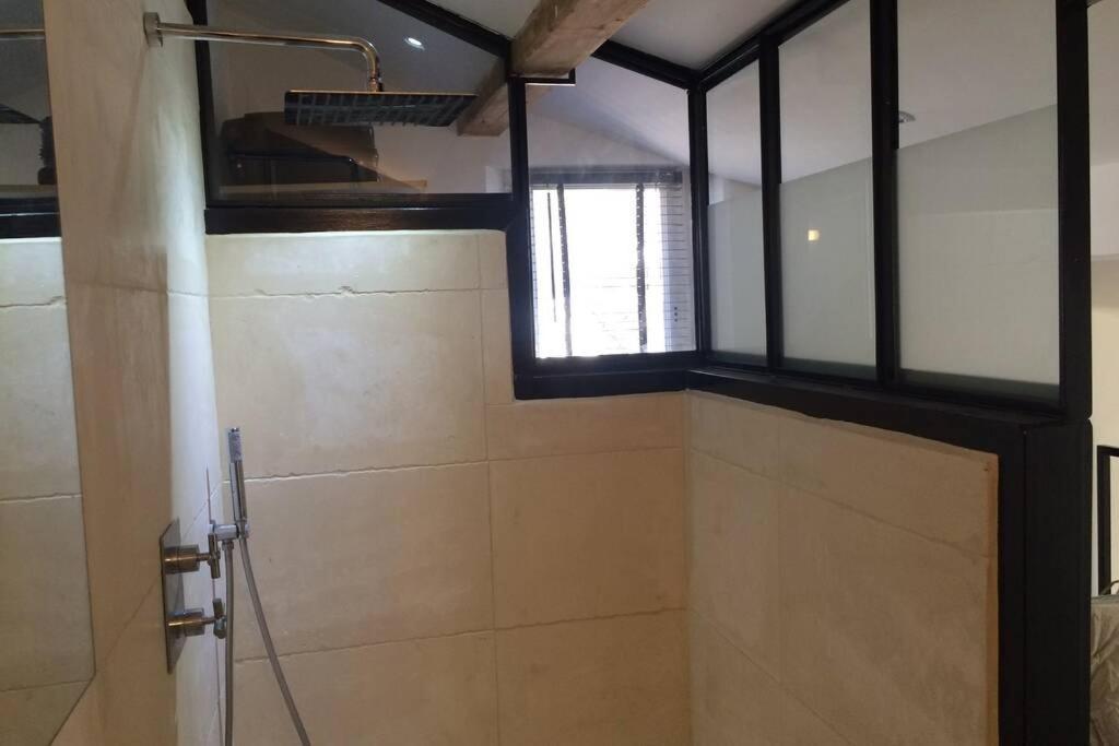 Apartament Duplex Avec Vue Sur Les Arenes Arles Zewnętrze zdjęcie